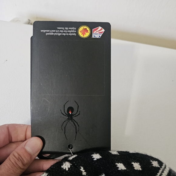 Spyder Beanie Winter Snow Hat NWT One Size Youth Boys Girls Kids 8-14 - Picture 8 of 8